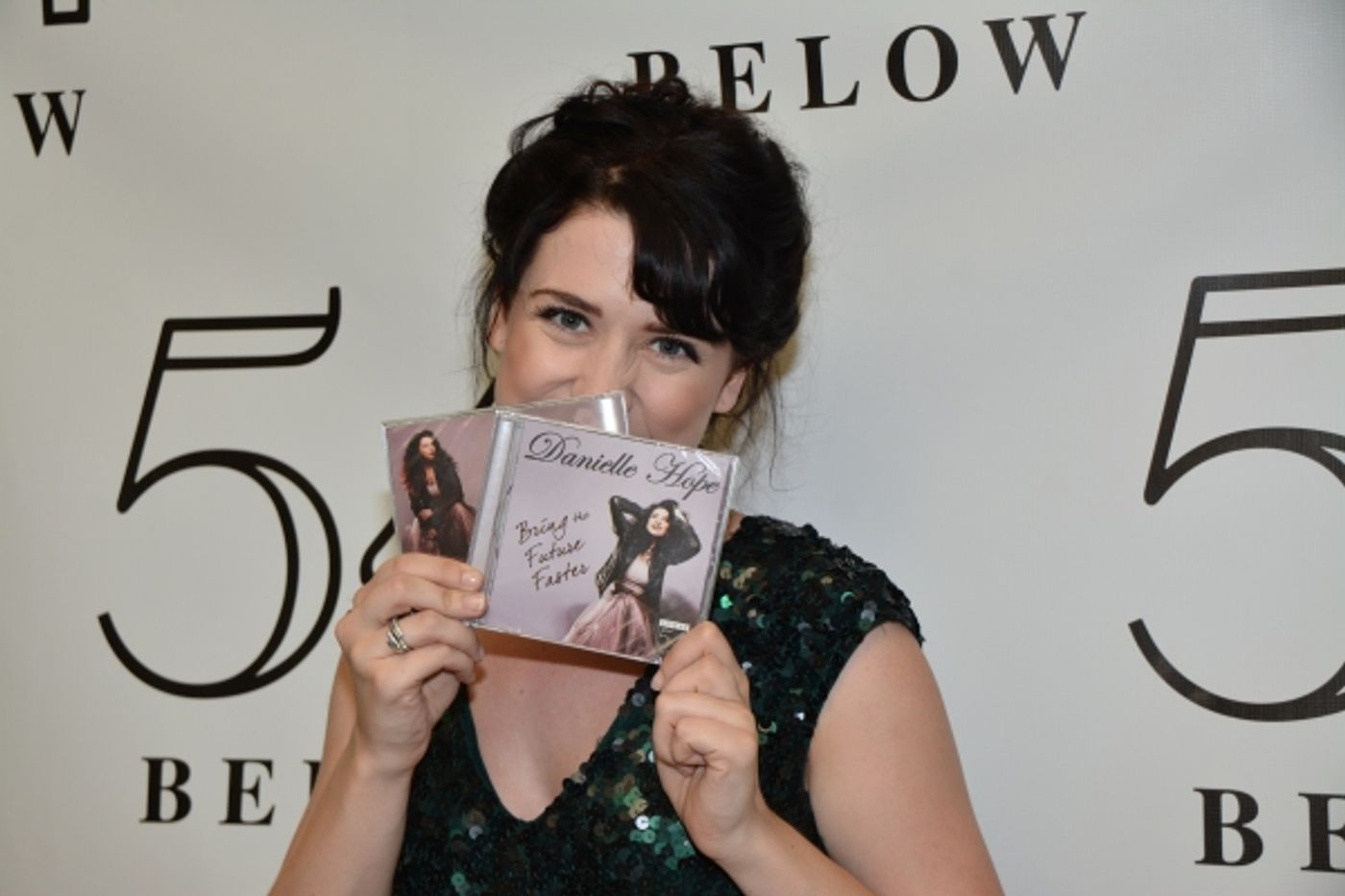 Photo Coverage: Danielle Hope Returns to 54 Below to Celebrate Live Album Release  Image