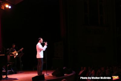 Cheyenne Jackson Photo