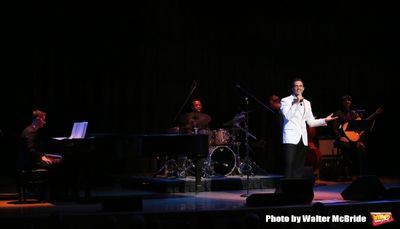 Cheyenne Jackson Photo