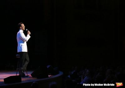 Cheyenne Jackson Photo