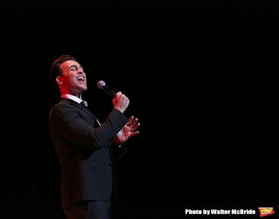 Cheyenne Jackson Photo