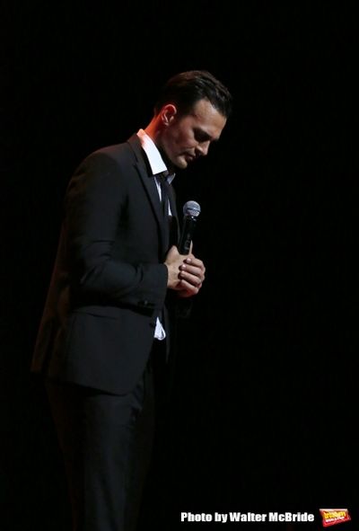 Cheyenne Jackson Photo