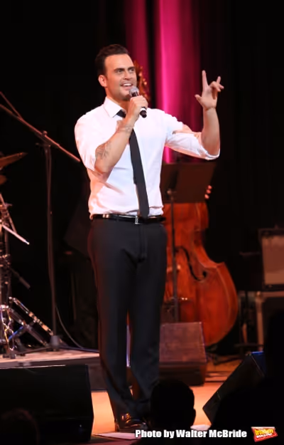 Cheyenne Jackson Photo