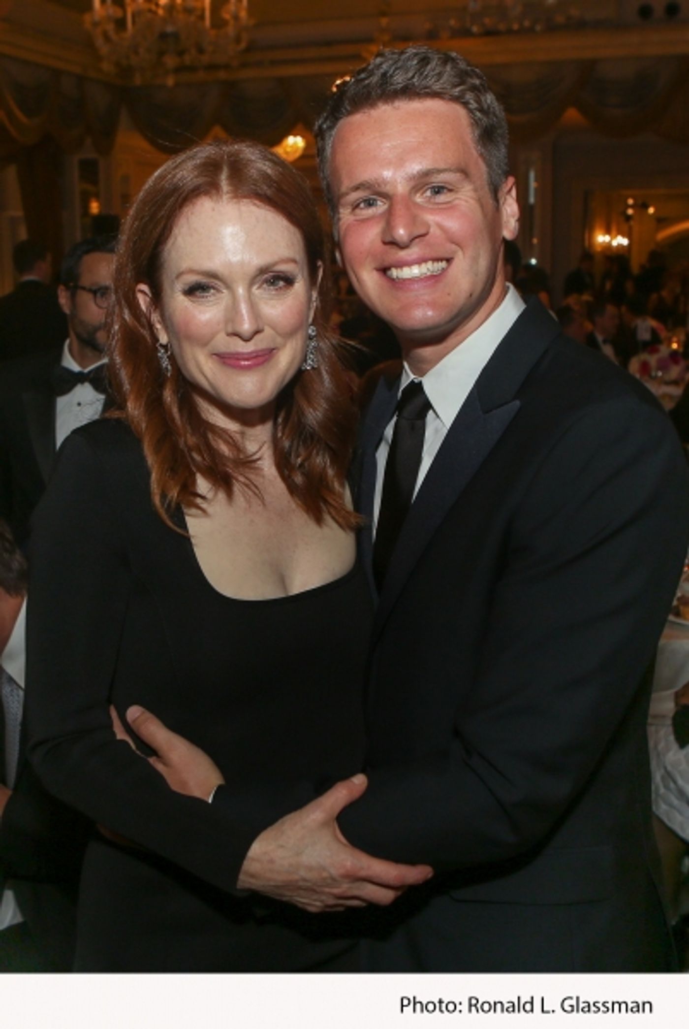 Photo Flash: Julianne Moore, David Hyde Pierce, Jonathan Groff and More at 2015 FORGET-ME-NOT Gala  Image
