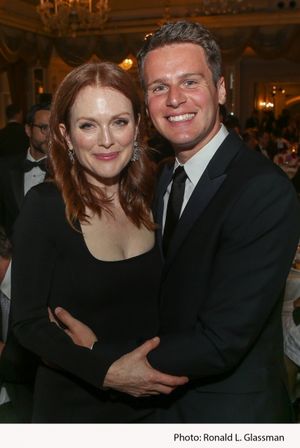 Julianne Moore, Jonathan Groff
@ BroadwayWorld Julianne Moore, Jonathan Groff
Photo