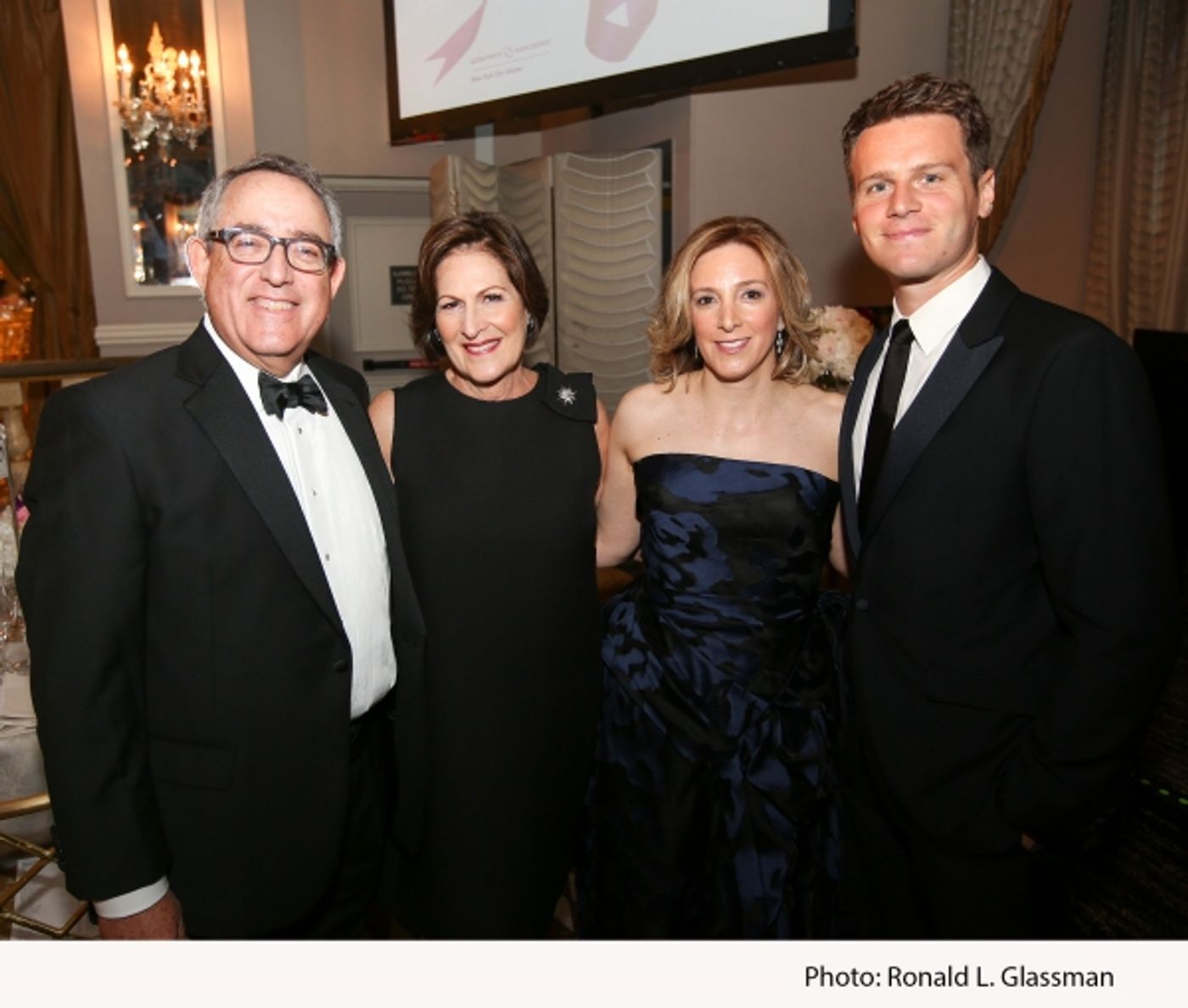 Photo Flash: Julianne Moore, David Hyde Pierce, Jonathan Groff and More at 2015 FORGET-ME-NOT Gala  Image