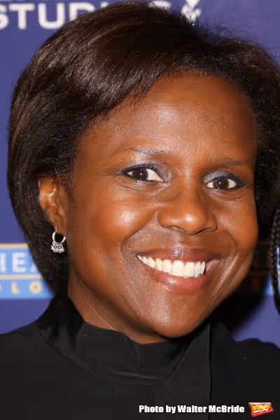 Deborah Roberts Photo