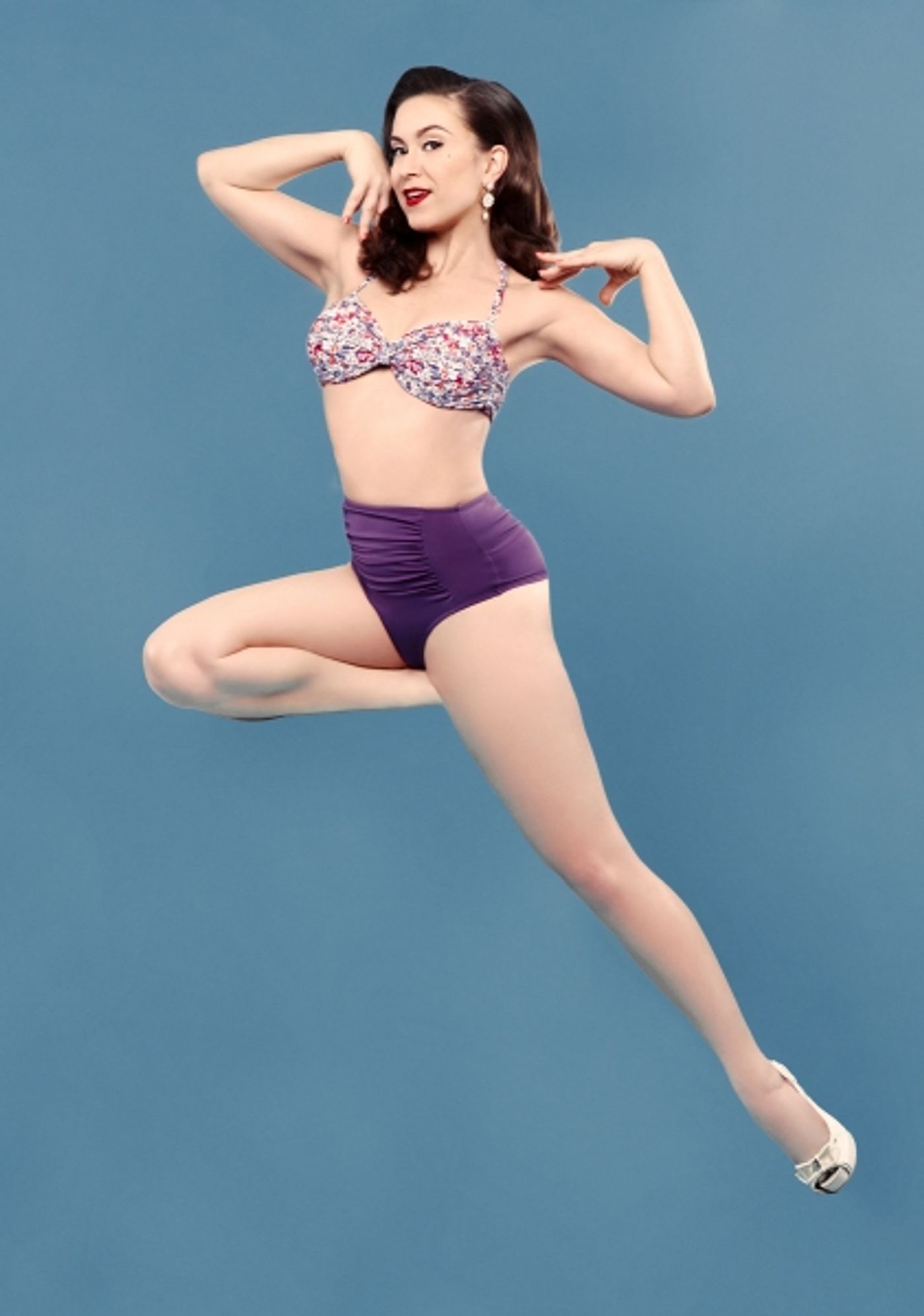 Photo Flash Exclusive: Ladies of Broadway's ON THE TOWN Pose for New Pin-Up Shots  Image