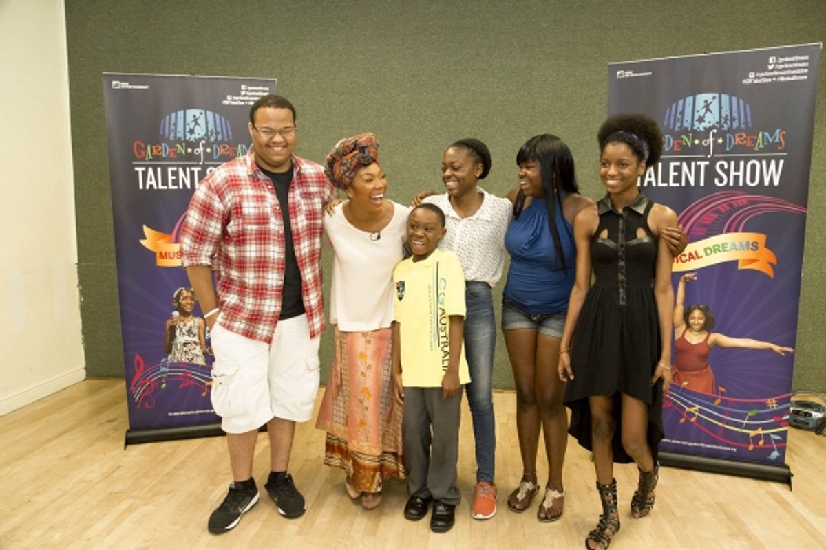 Matthew Bryant (19, Brooklyn NY), Brandy Norwood, Manuel Hodgson (10, Bronx, NY), Chassidy David (16, Brooklyn, NY), Nyasia Booker (16, Bronx, NY) and Marissa Broomes (17, New York, NY) at 