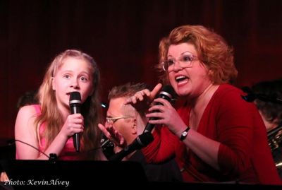 Elizabeth Teeter and KLea Blackhurst Photo