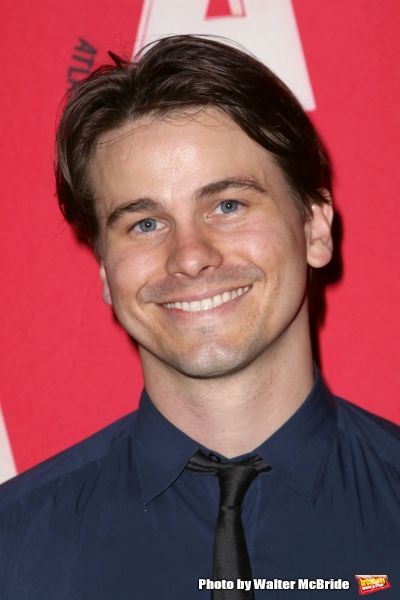 Jason Ritter Photo