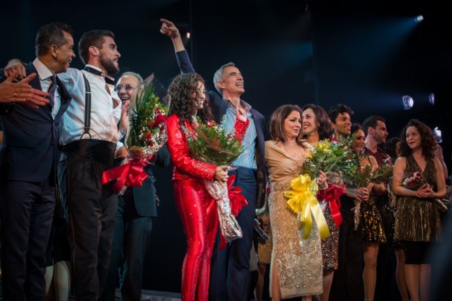 Photo Flash: Broadway-Bound ON YOUR FEET! Celebrates Chicago Opening Image