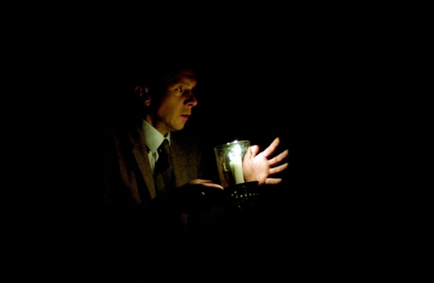 Photo Flash: First Look at THE WOMAN IN BLACK at the SJT, Scarborough Photo Flash: First Look at THE WOMAN IN BLACK at the SJT, Scarborough Image