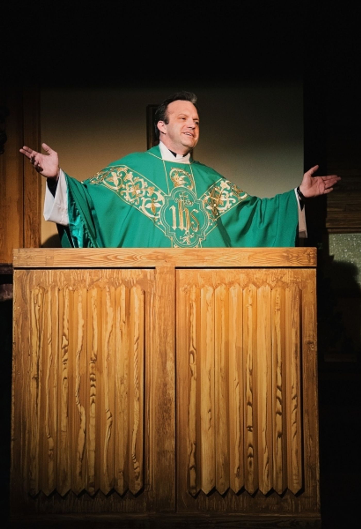 Photo Flash: Sneak Peek at Circle Theatre's MASS APPEAL, Opening This Weekend Photo Flash: Sneak Peek at Circle Theatre's MASS APPEAL, Opening This Weekend Image