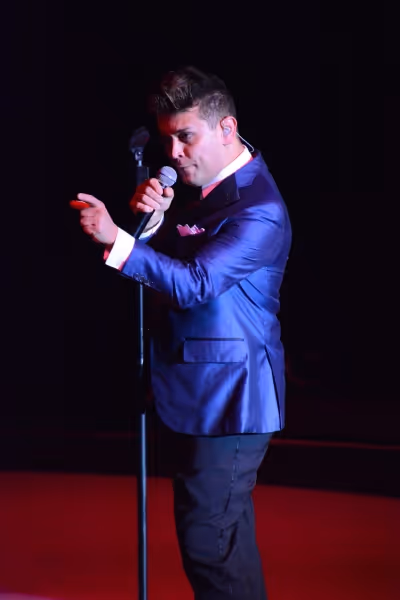 Michael Longoria Photo