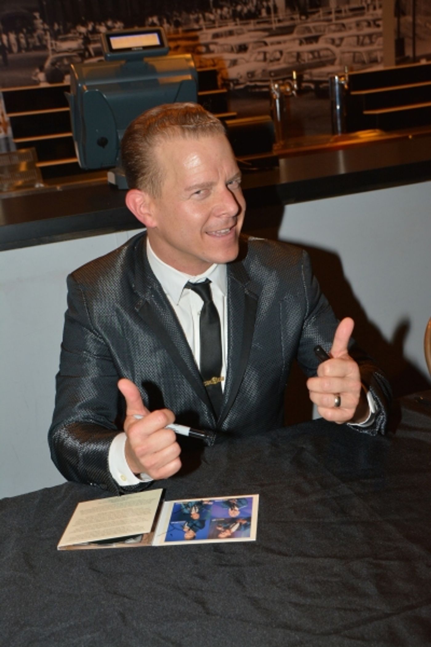 Photo Coverage: The Midtown Men Perform at NYCB Theatre at Westbury  Image