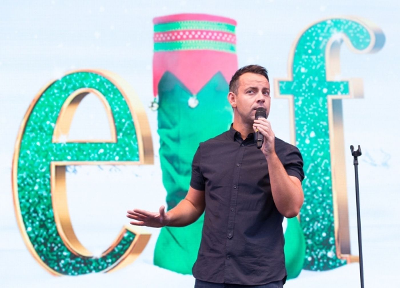 Photo Coverage: More from West End Live! Photo Coverage: More from West End Live! Image