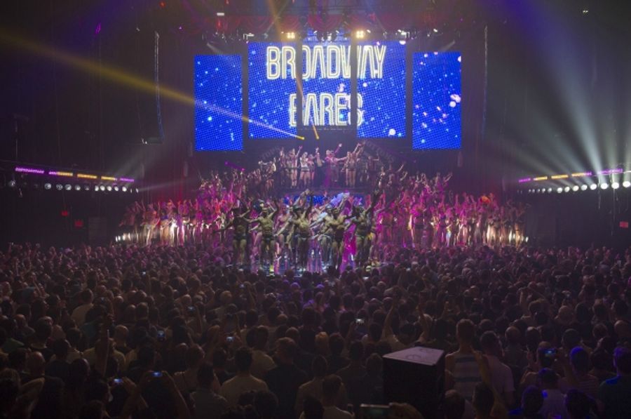 Photo Flash: BROADWAY BARES 2015 Strips Past Records with $1,598,501 Raised; See Scintillating Production Shots! Image