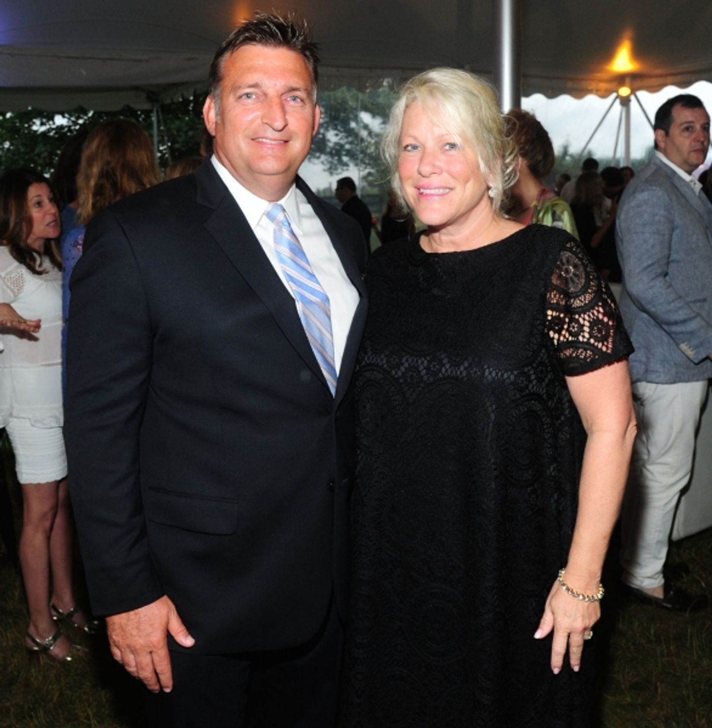 Photo Flash: The Ellen Hermanson Foundation Hosts 20th Anniversary Summer Gala  Image