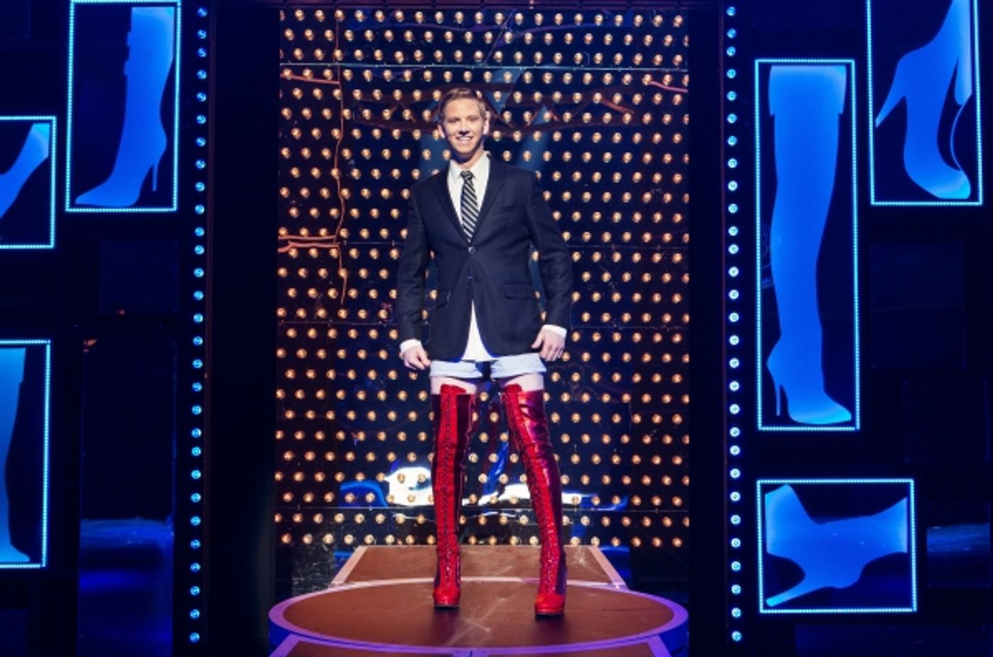 Photo Flash: First Look at KINKY BOOTS in Toronto!  Image