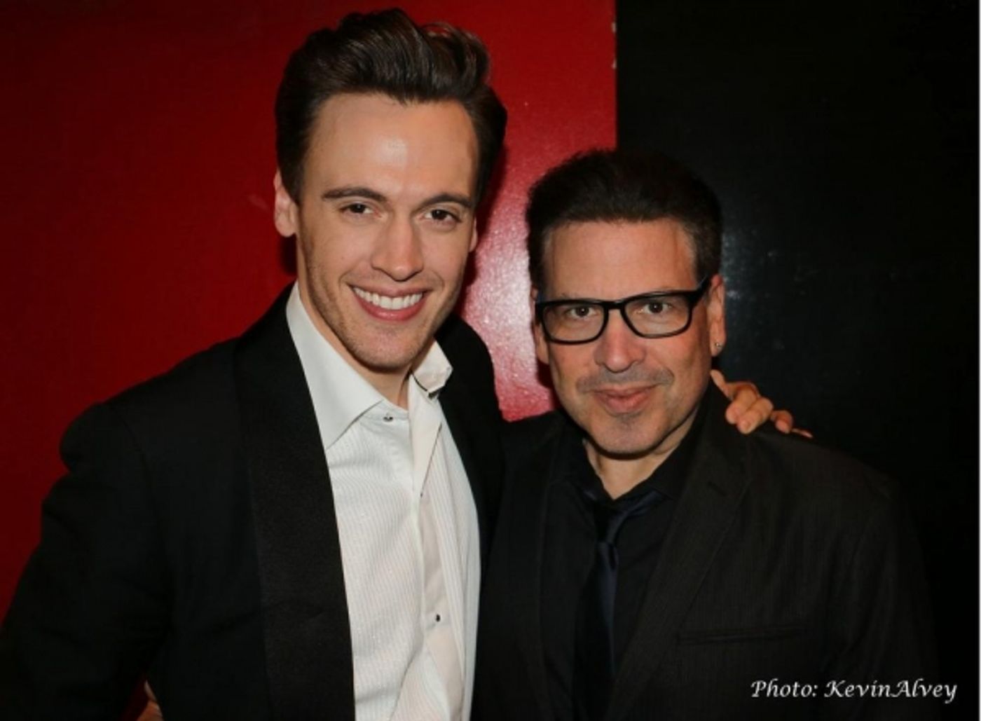 Photo Flash: JERSEY BOYS' Erich Bergen Returns to Birdland  Image