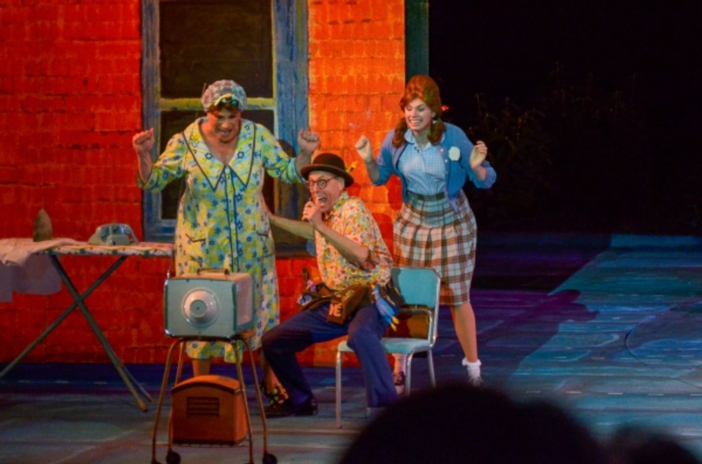 Photo Flash: First Look at Ryann Redmond, Bryan Batt & More in HAIRSPRAY at The Muny!  Image