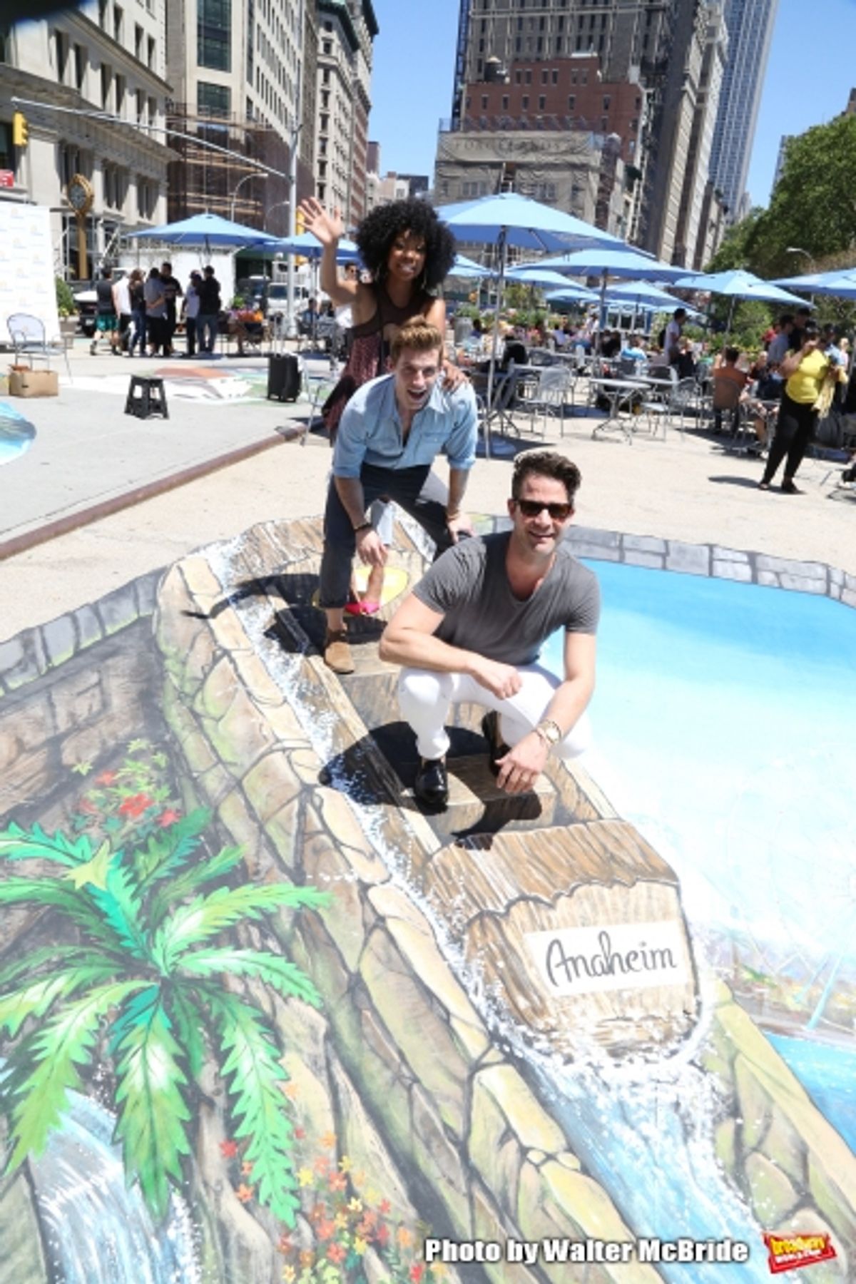 Brandy Norwood, Jeremiah Brent and Nate Berkus at 