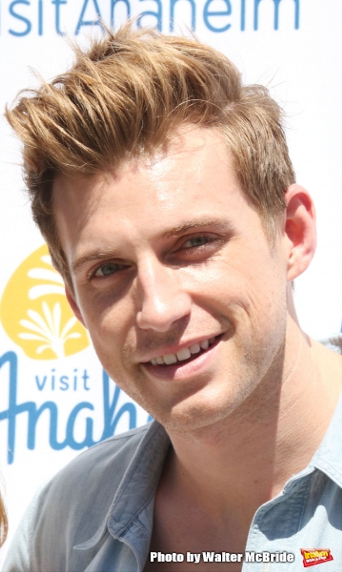 Photo Coverage: Brandy Norwood, Nate Berkus and More Help Bring Anaheim to the Big Apple  Image