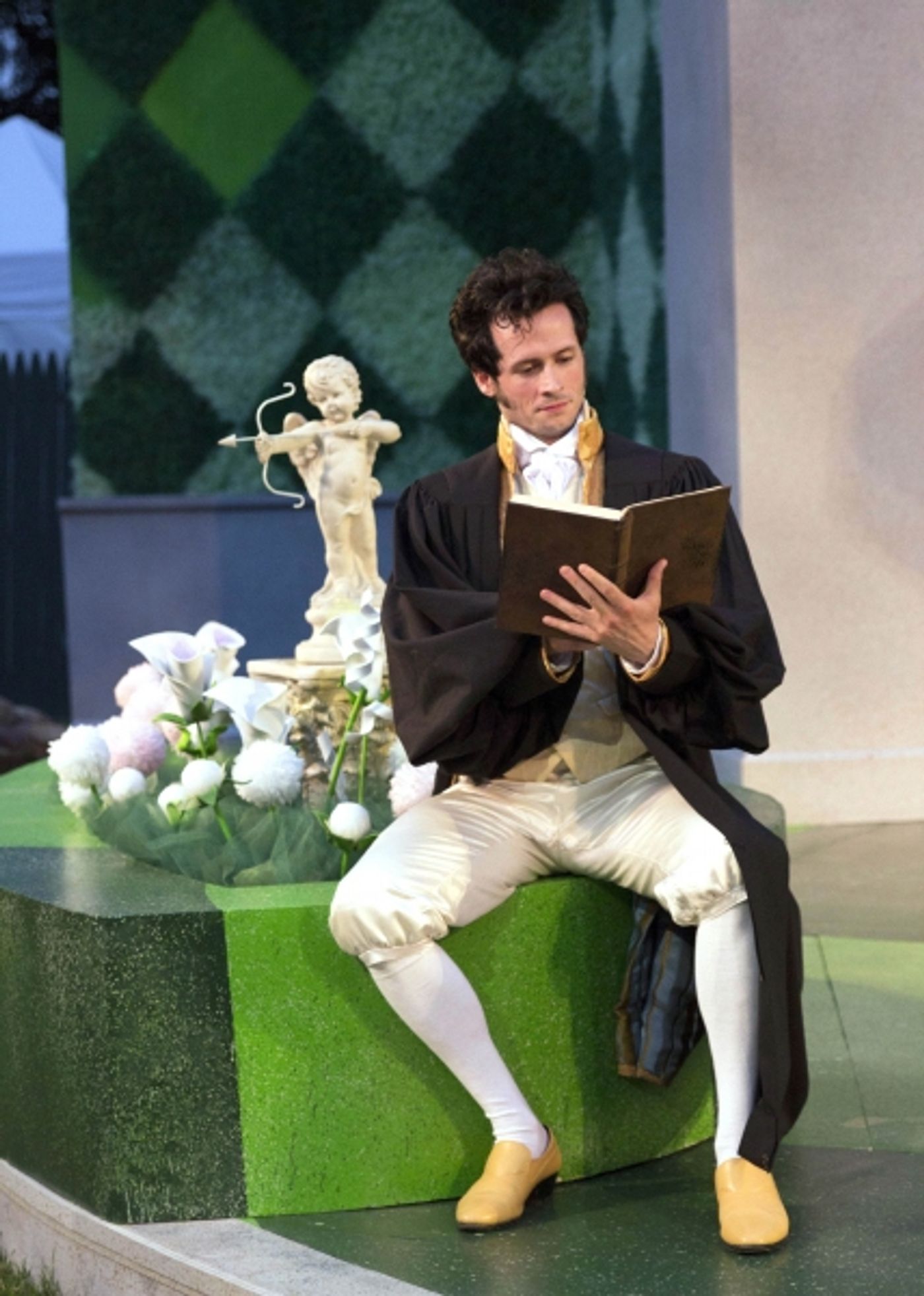 Photo Flash: First Look at LOVE'S LABOUR LOST at Shakespeare Theatre of New Jersey  Image