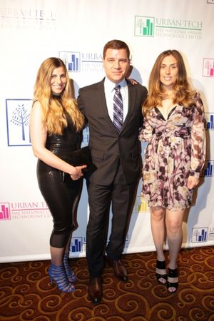 Russell Simmons & Annette Bening Regina Fleming Photography @ BroadwayWorld Russell Simmons & Annette Bening Regina Fleming Photography Photo