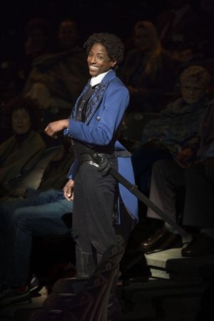 Rutina Wesley as Viola Photo