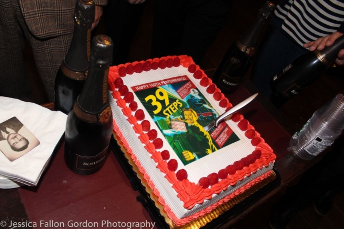 Photo Coverage: 39 STEPS Celebrates 100th Show at the Union Square Theatre  Image