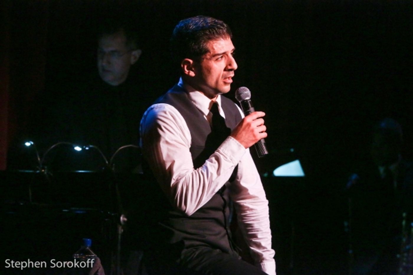 Photo Coverage: Tony Yazbeck Brings THE FLOOR ABOVE ME to Birdland  Image