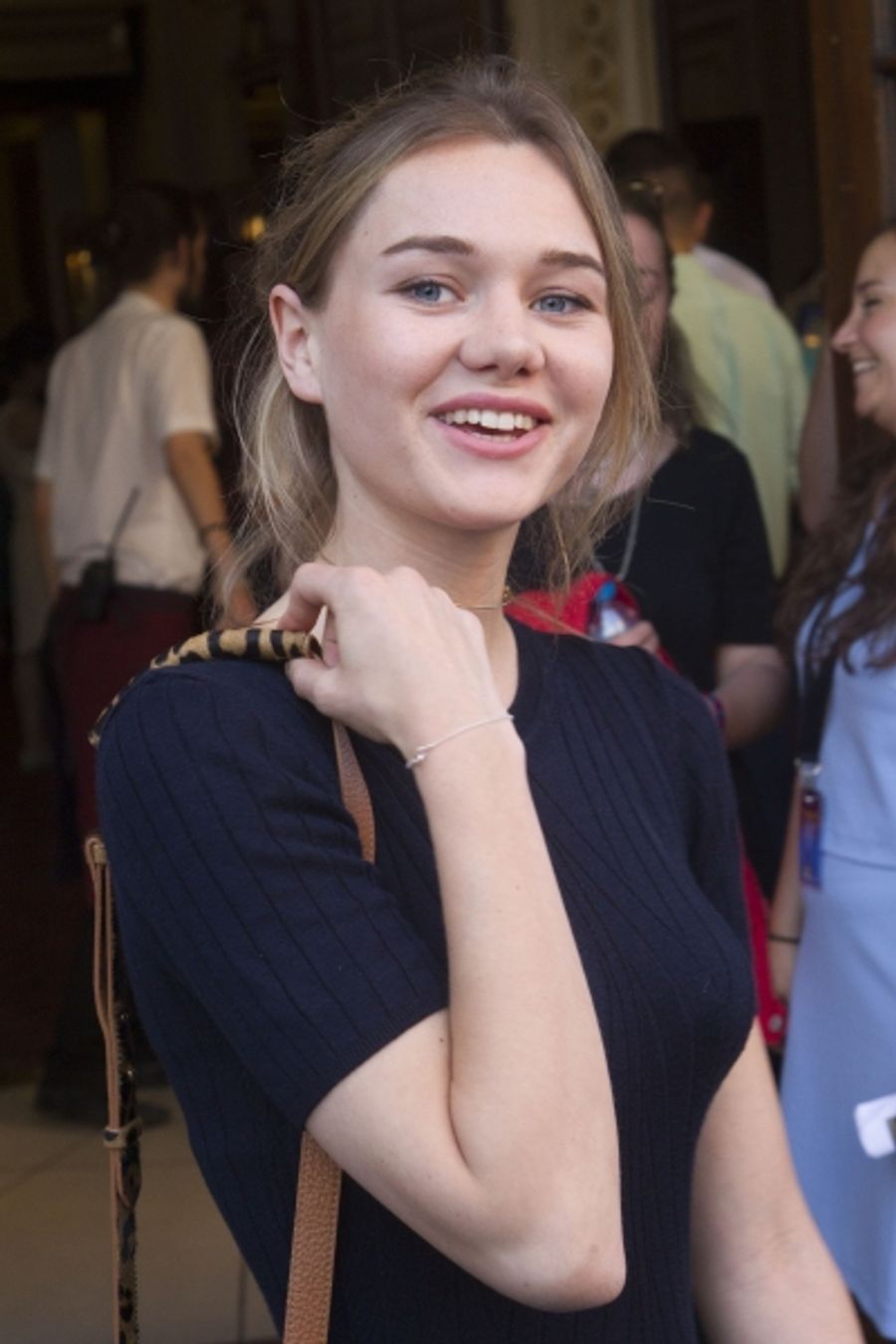 Photo Flash: First Look at CURIOUS INCIDENT New Cast & Celebration Party! Image