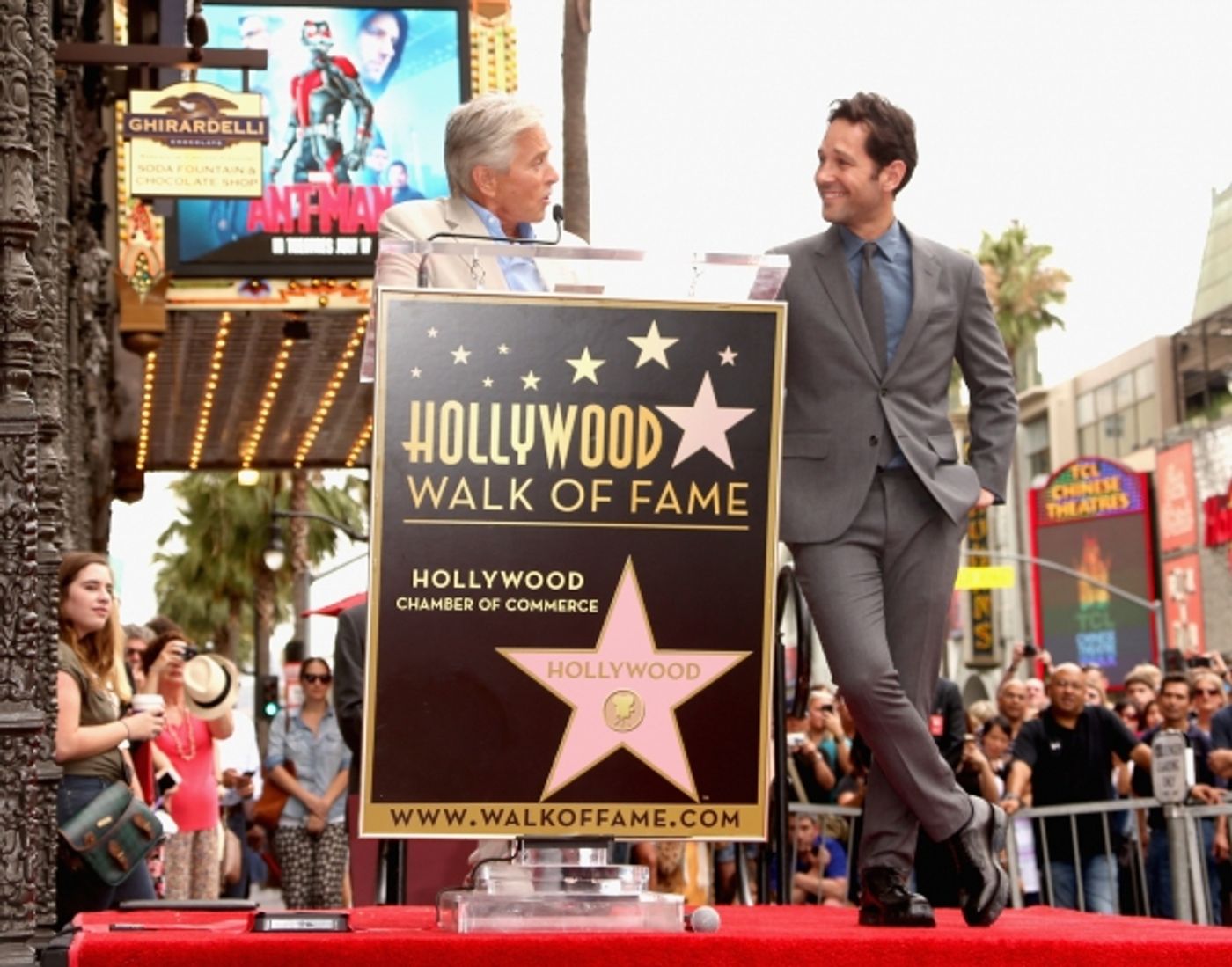 Photo Flash: ANT-MAN's Paul Rudd Receives Star on the Hollywood Walk of Fame  Image