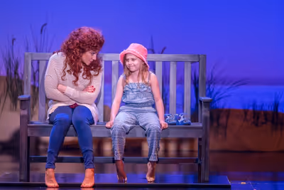 Shoshana Bean (Cee Cee Bloom) and Brooklyn Shuck (Nina) Photo