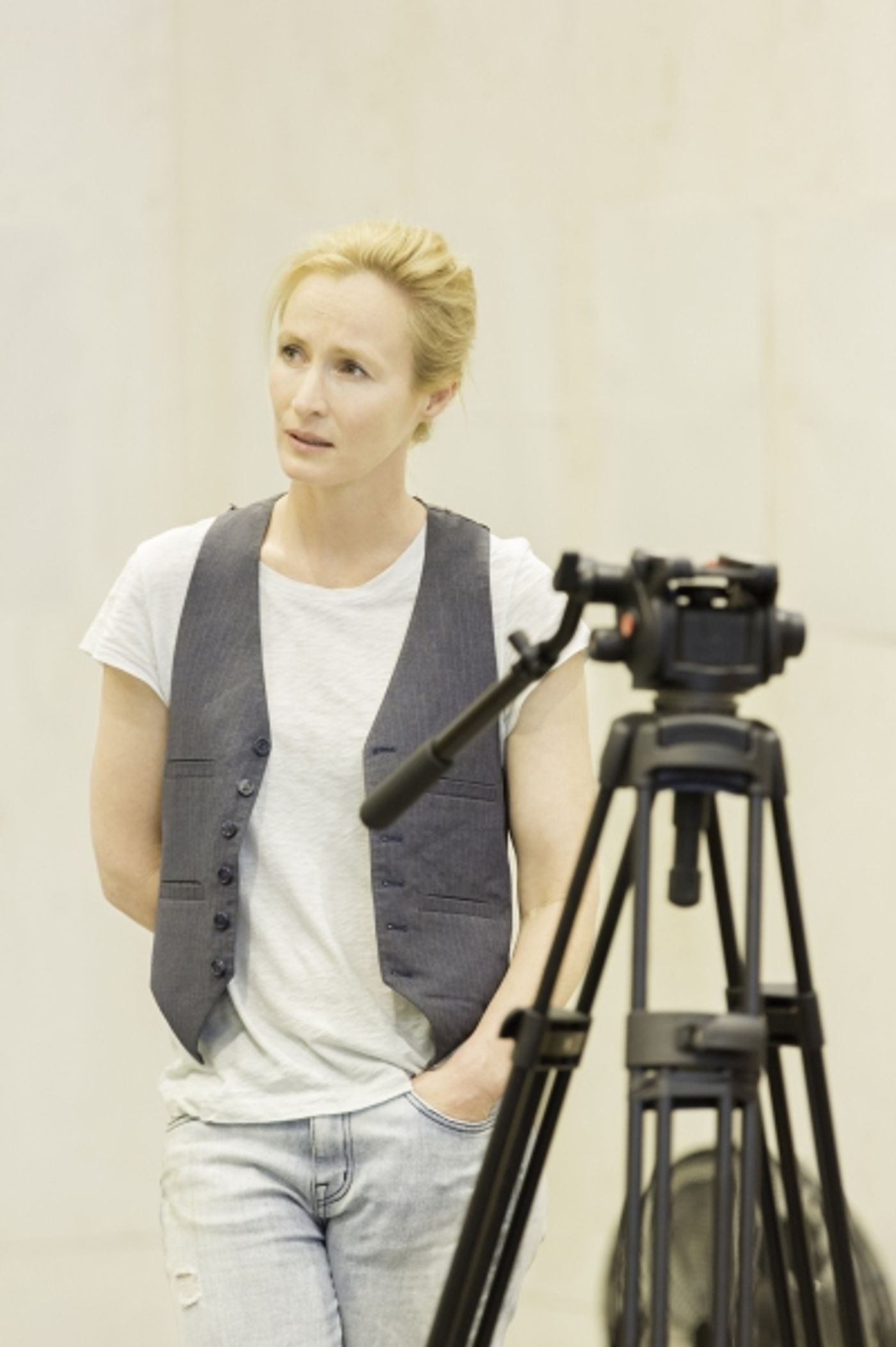 Photo Flash: Zawe Ashton, Michelle Fairley & More in Rehearsal for SPLENDOUR at Donmar Warehouse  Image