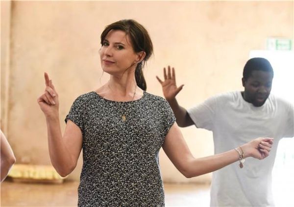 Photo Flash: First Look at Justin Fletcher, Ronni Anocona & More in Rehearsal for MIF's THE TALE OF MR. TUMBLE  Image