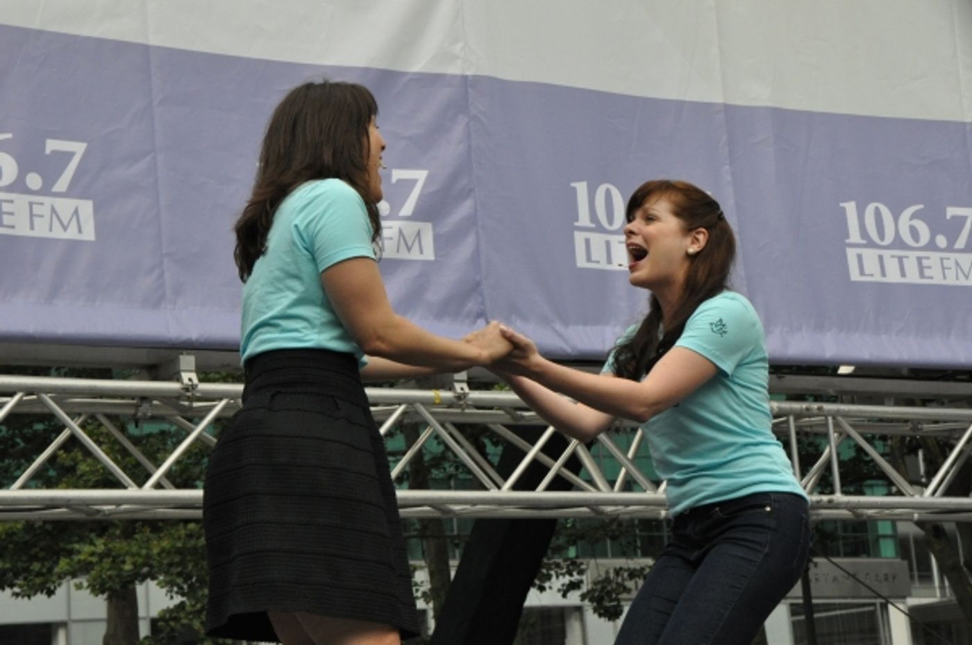 Photo Coverage: BROADWAY IN BRYANT PARK 2015 Kicks Off with WICKED, IT SHOULDA BEEN YOU & More! Image