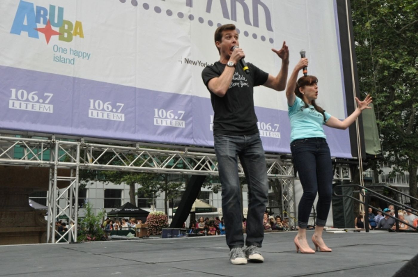 Photo Coverage: BROADWAY IN BRYANT PARK 2015 Kicks Off with WICKED, IT SHOULDA BEEN YOU & More! Image