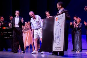 Brandon Uranowitz, Richard Dietz, and the cast of AN AMERICAN IN PARIS @ BroadwayWorld Brandon Uranowitz, Richard Dietz, and the cast of AN AMERICAN IN PARIS Photo