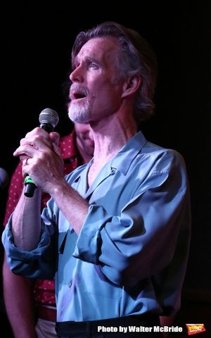 Tom Nelis @ BroadwayWorld Tom Nelis Photo
