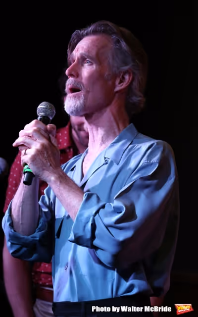 Tom Nelis Photo