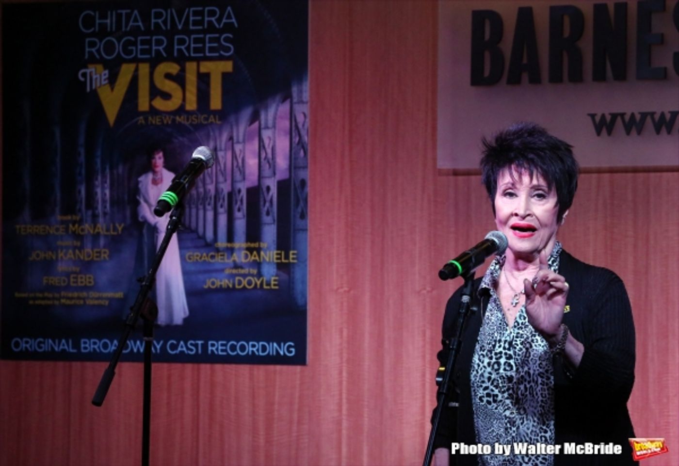 Photo Coverage: Claire's Back...Again! THE VISIT Cast Renites for a Performance at Barnes & Noble  Image