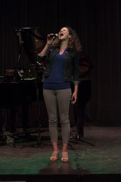 Mandy Gonzalez Photo