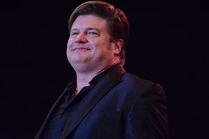 Rob Evan @ BroadwayWorld Rob Evan Photo