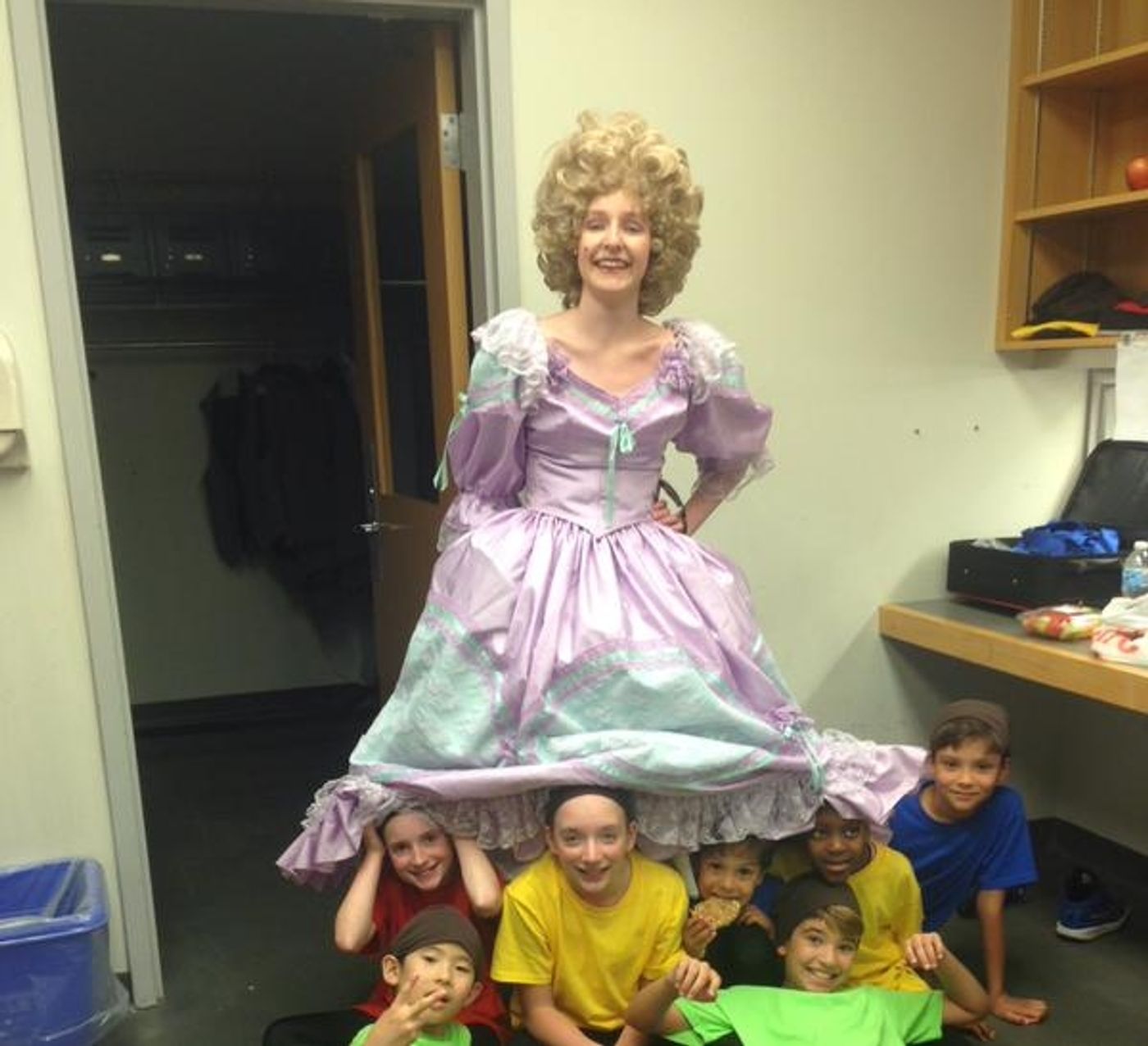 Photo Flash: Saturday Intermission Pics, 7/11 - ON THE TOWN, Toronto's KINKY BOOTS, OF GOOD STOCK, and More!  Image