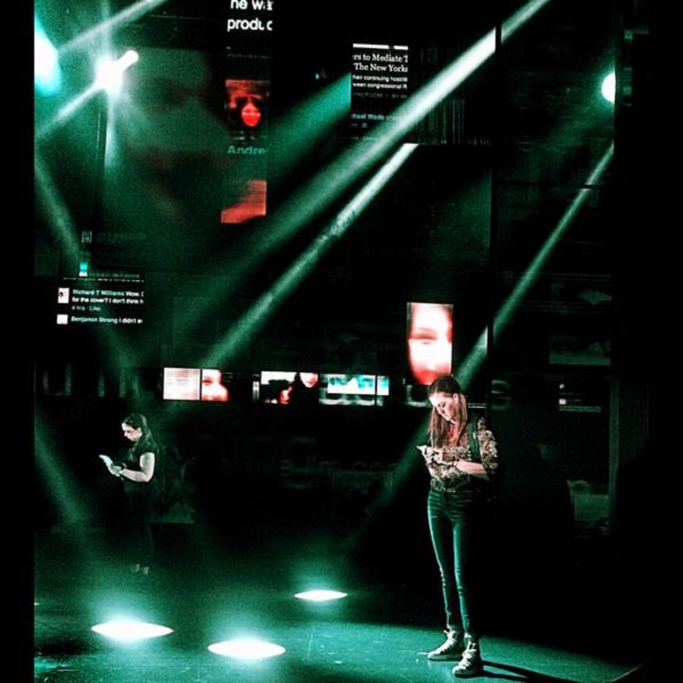 Photo Flash: Ben Platt, Laura Dreyfuss, and More in DEAR EVAN HANSEN  Image