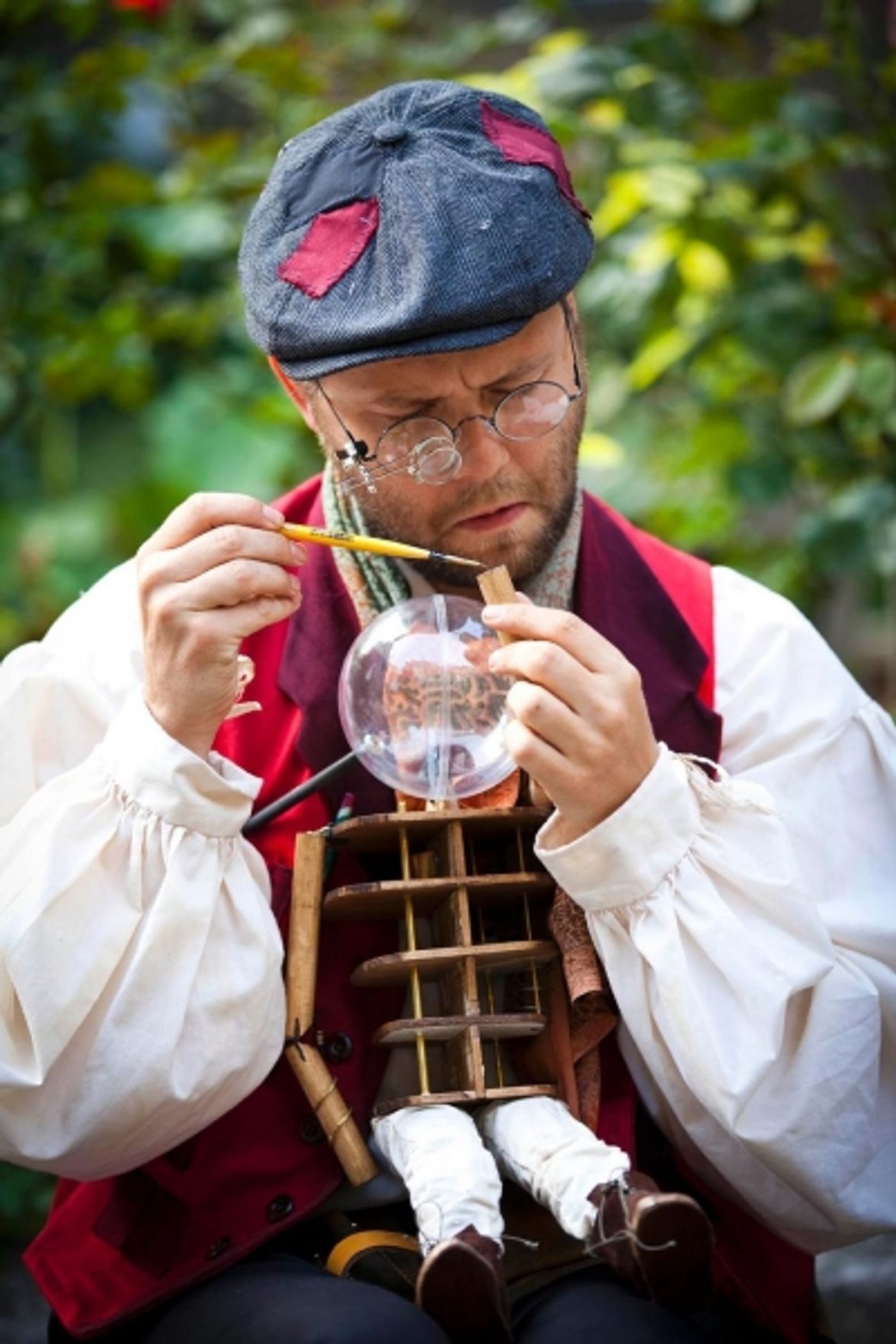 Photo Flash: First Look- Puppets in Iris Theatre's Promenade Version of PINOCCHIO in Covent Garden  Image