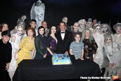 Jesse Swenson, Becca Ayers, Rachel Potter, Adam Grupper, Bebe Neuwirth, Roger Rees, B Photo